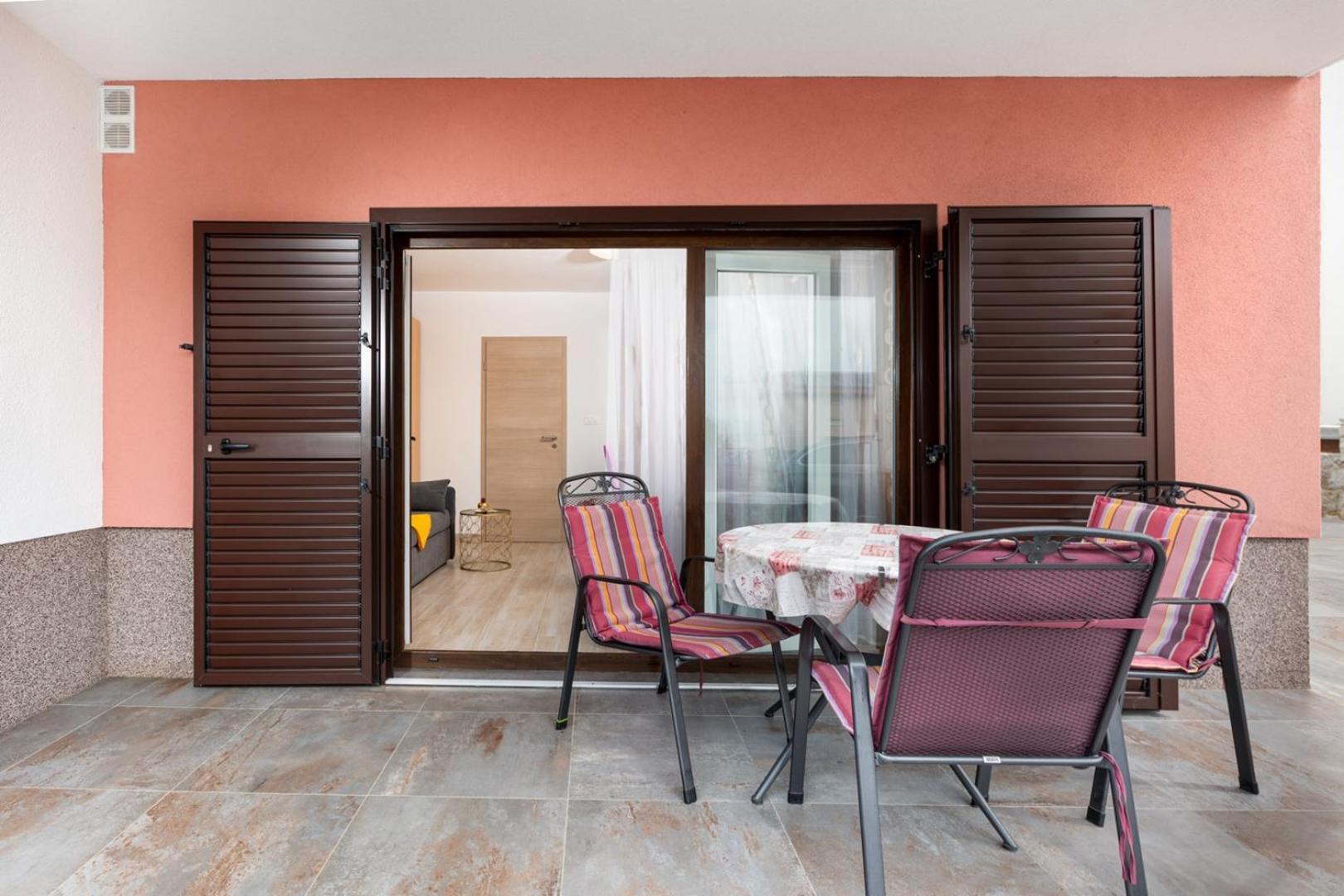 מאלינסקה Apartments Tea מראה חיצוני תמונה